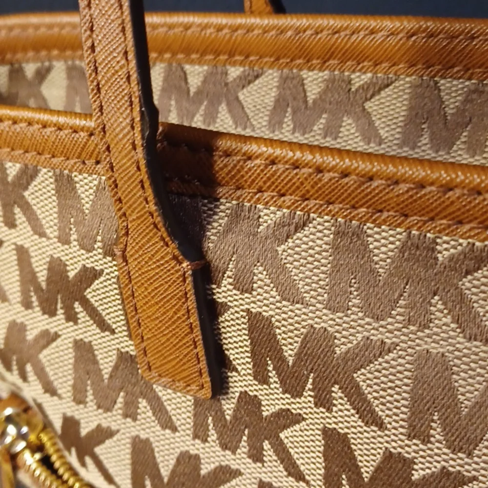Michael Kors  bag